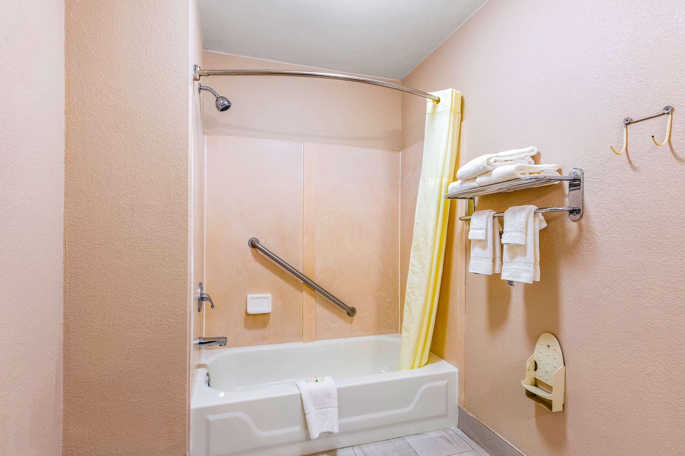 Quality Inn Quincy - Tallahassee West المظهر الخارجي الصورة